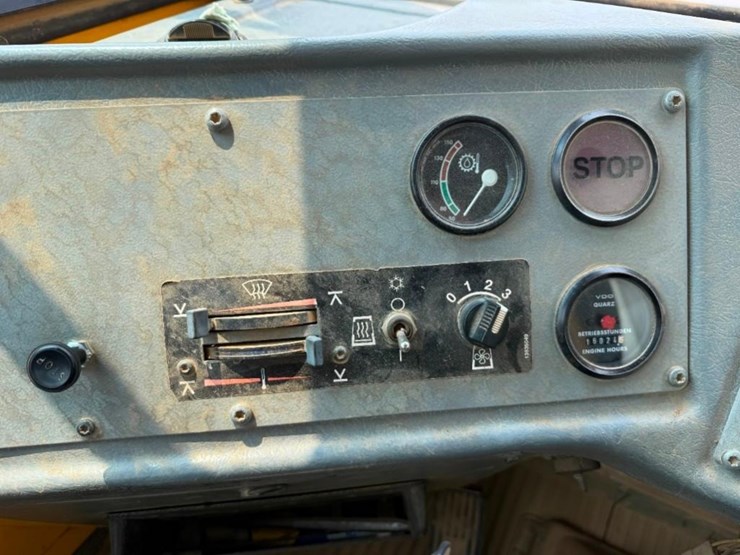 volvo-a25c-image-7