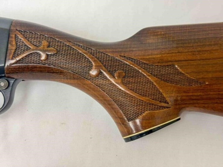 remington-arms-co-1100-12g-shotgun-image-24