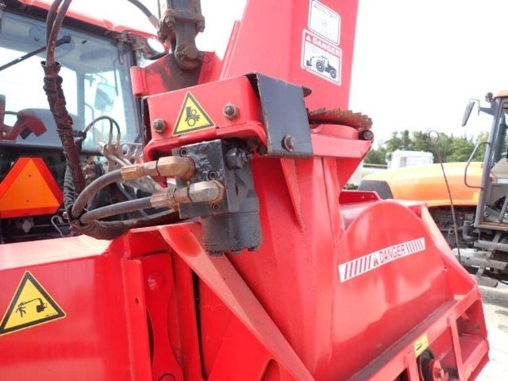 2021-kubota-m4-071-image-72