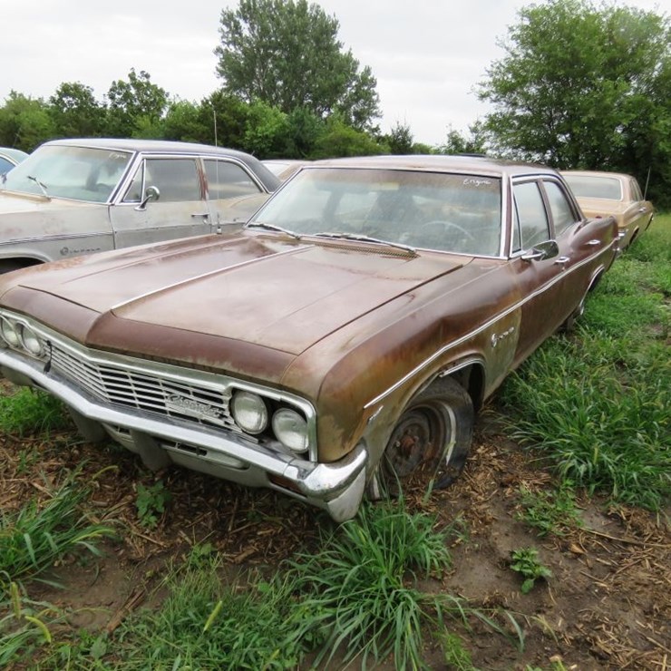 1966 Impala 4dr Sedan
