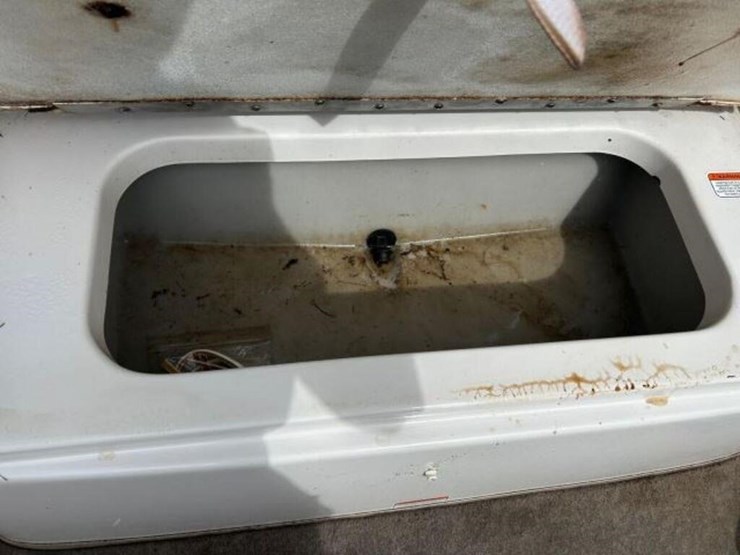 2005-tahoe-q6-20-ft-bowrider-bujd66twf505-image-63