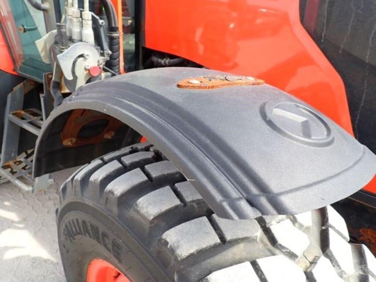 2021-kubota-m4-071-image-55