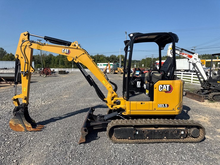 2023-caterpillar-303.5-image-8