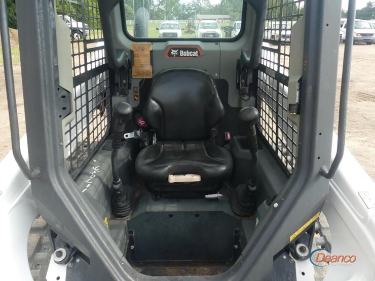 2022-bobcat-t62-image-9