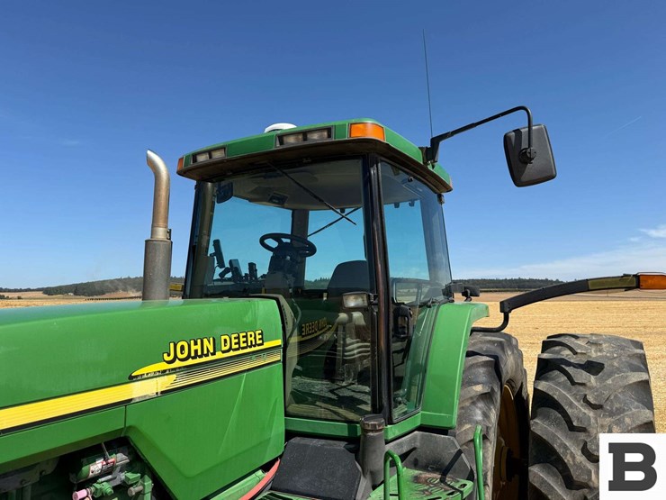 2001-john-deere-8110-image-51