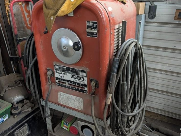 lincoln-250-stick-welder-image-1