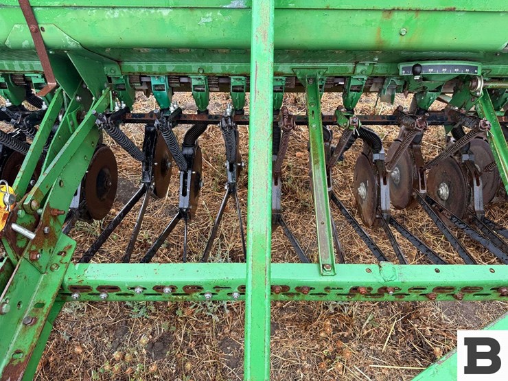 john-deere-8350-image-12