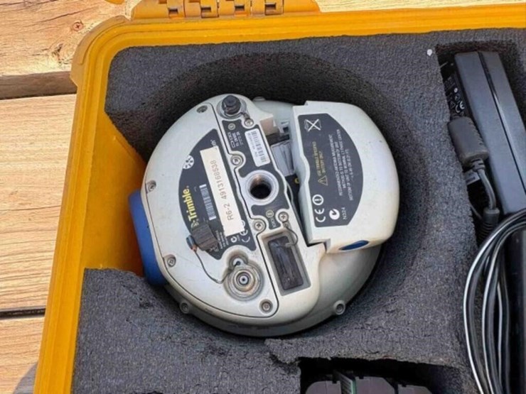 trimble-tsc3-survey-equipment-image-8