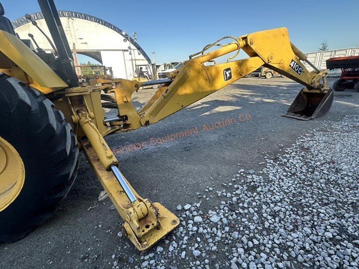 deere-410c-image-42