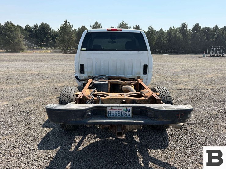 2005-chevrolet-silverado-2500hd-image-3