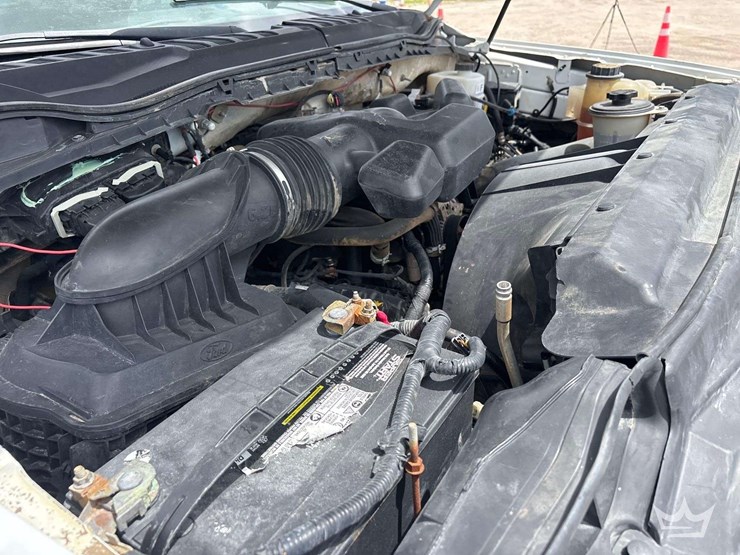 2019-utility-flatbed-image-8