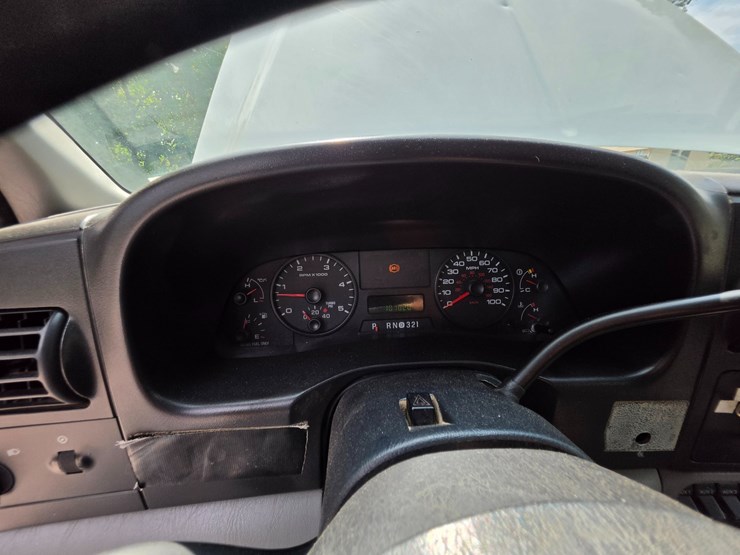 2006-ford-f550-image-45