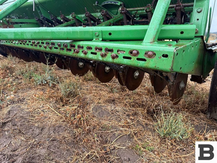 john-deere-8350-image-16