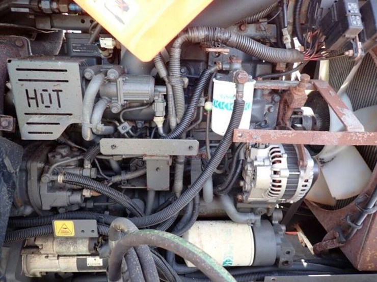 2009-kubota-m135x-image-52