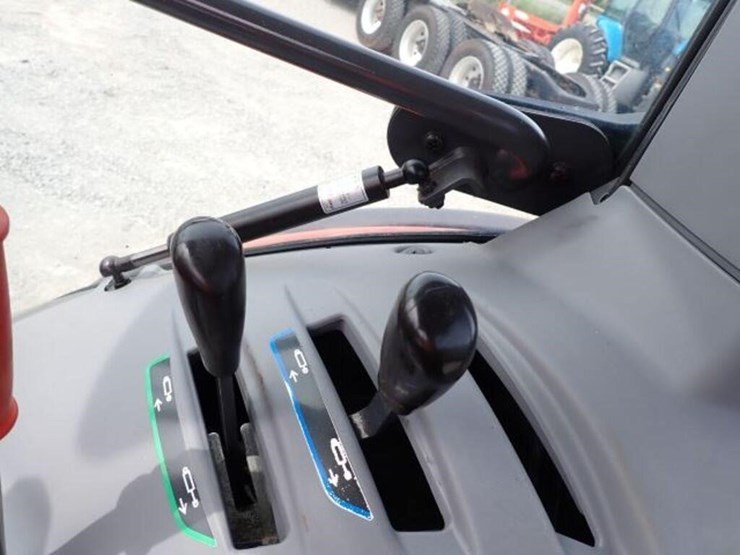 2019-kubota-m4-071-image-25