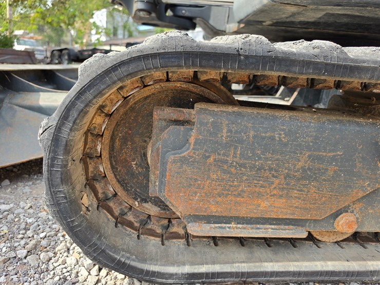 2022-bobcat-e35-image-44