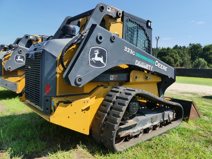 2023-deere-333g-image-3