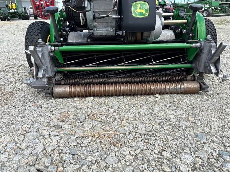john-deere-220sl-image-4