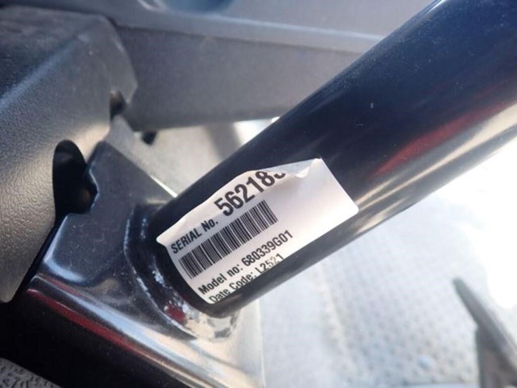 2021-e-z-go-rxv-4-passenger-gas-golf-cart-5621831-image-9