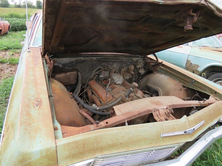 1965-chevrolet-belair-4dr-wagon-image-11