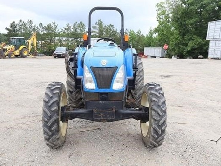 2017-new-holland-workmaster-50-image-8