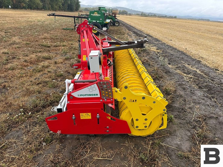 2025-pottinger-lion-4030-master-rotary-harrow-image-2