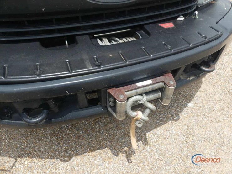 2017-ford-f550-image-7