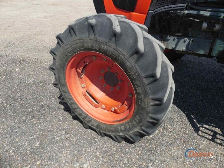 2022-kubota-m5-111d-image-15