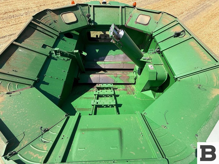 2014-john-deere-s660-image-61