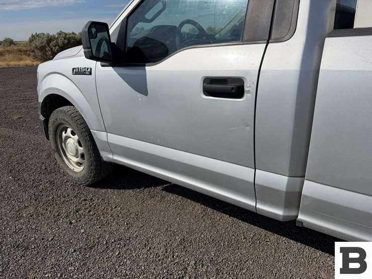 2016-ford-f150-image-13