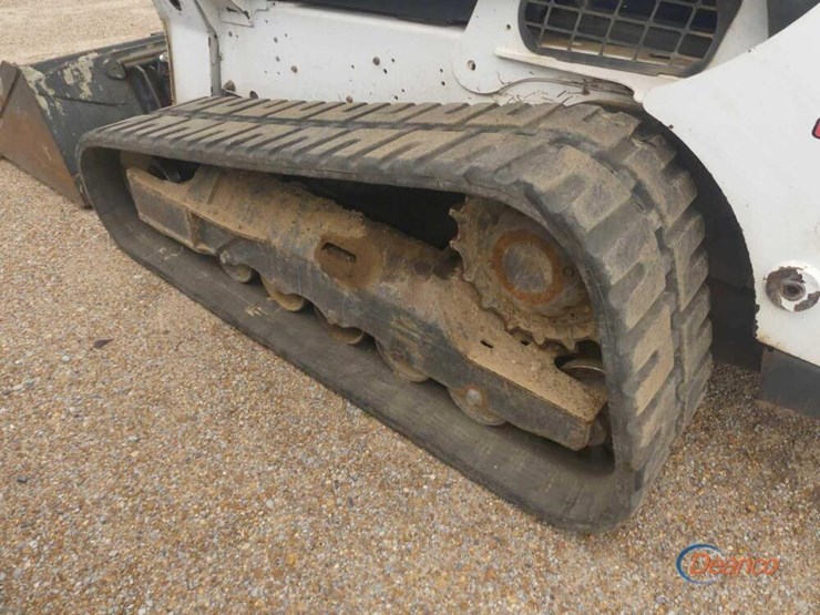 2018-bobcat-t740-image-4