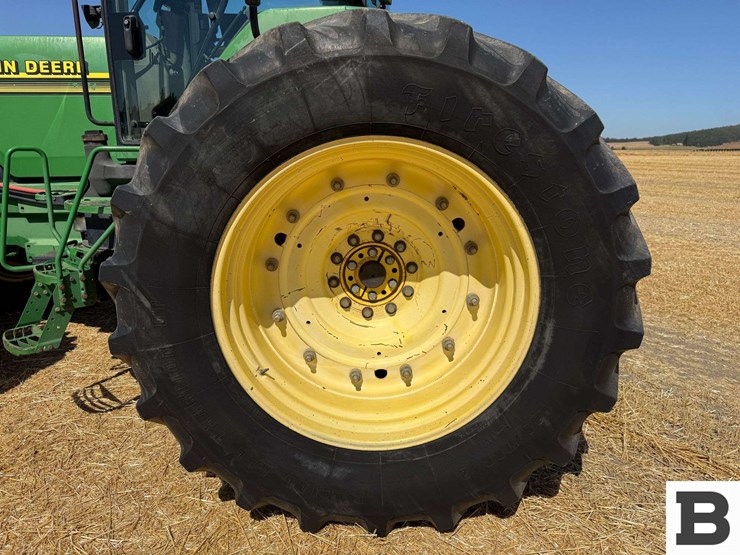 2001-john-deere-8110-image-29