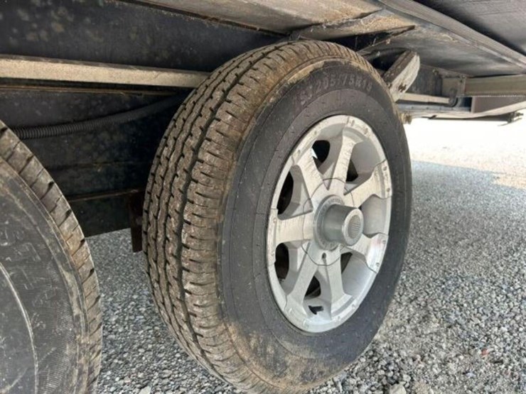 2006-forest-river-rockwood-8281ss-t/a-5th-wheel-4x-image-37