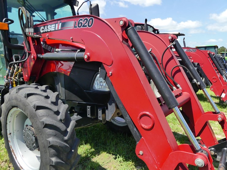 2017-case-ih-farmall-75c-image-10