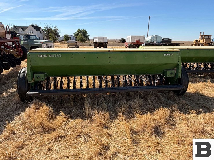 john-deere-8350-image-10