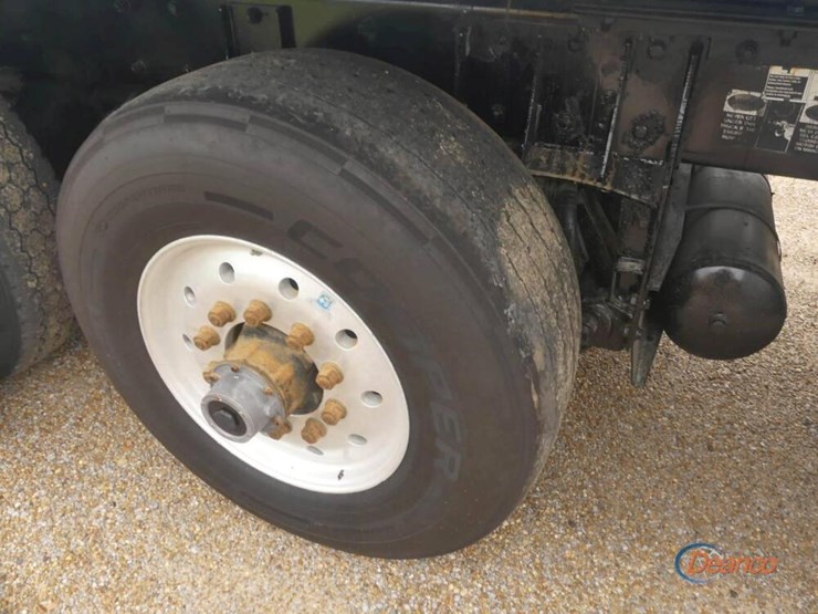 2007-kenworth-t800-image-12