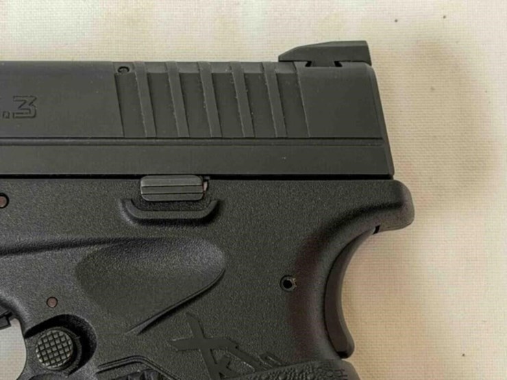 springfield-xds-45acp-pistol-image-5