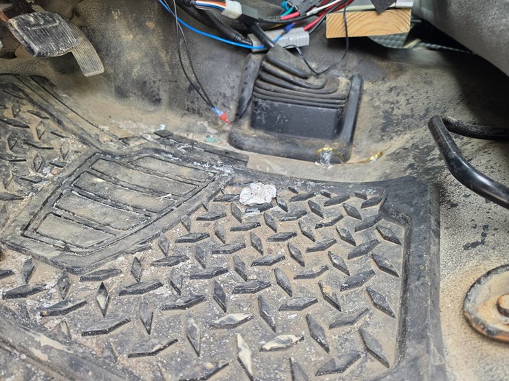 2006-ford-f550-image-37