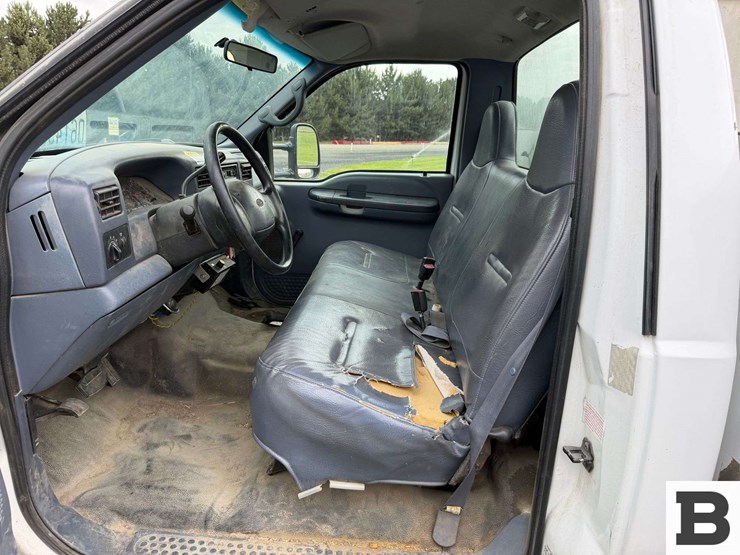 1999-ford-f450-image-40