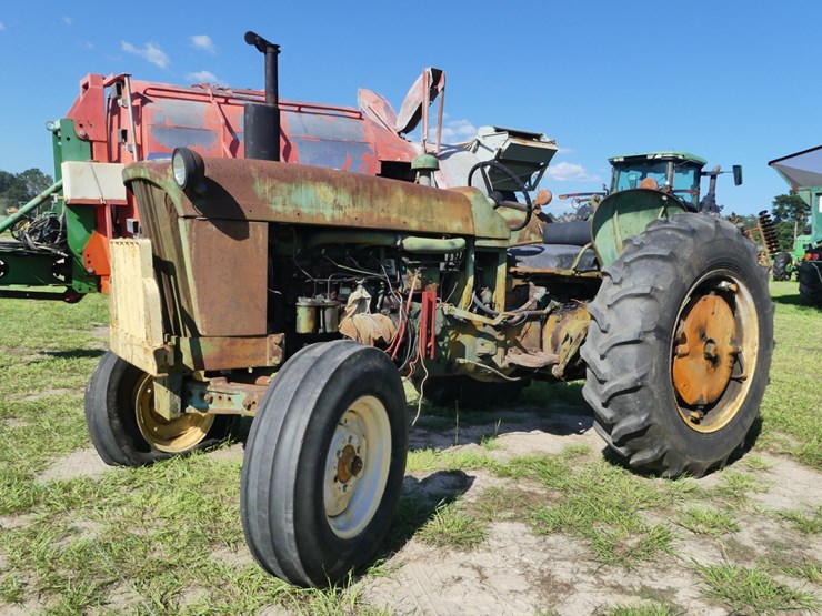 john-deere-1010-image-1