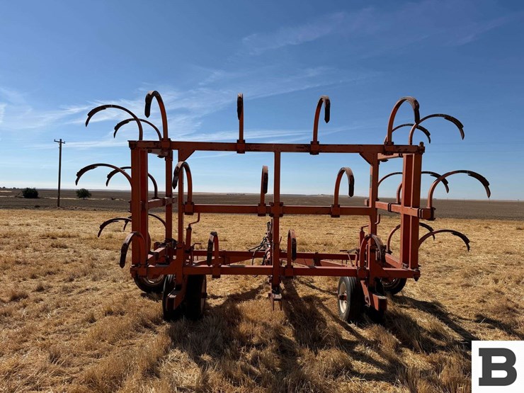 allis-chalmer-800-chisel-plow-image-5