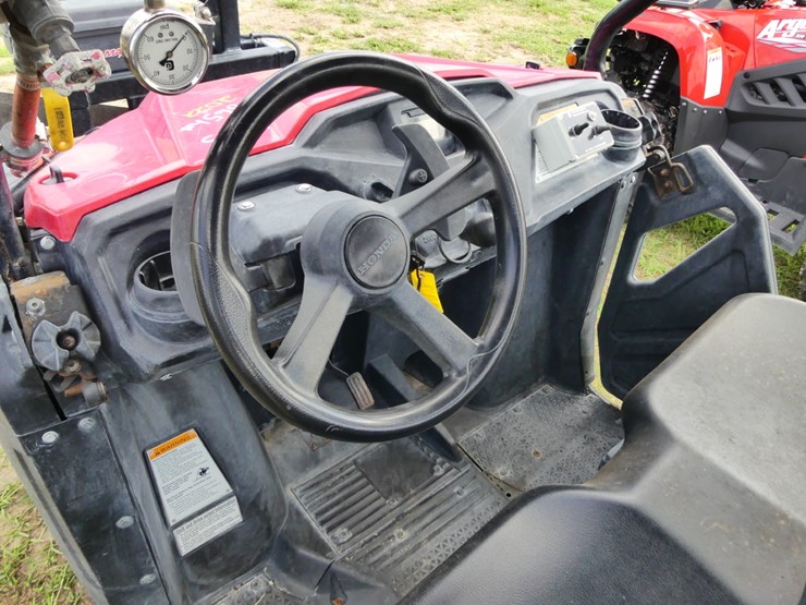 2021-honda-pioneer-sxs500m-image-11