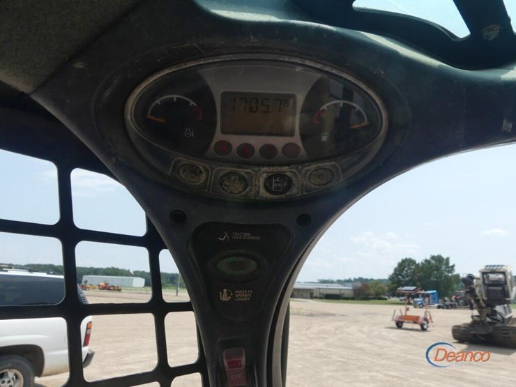 2018-bobcat-t550-image-13