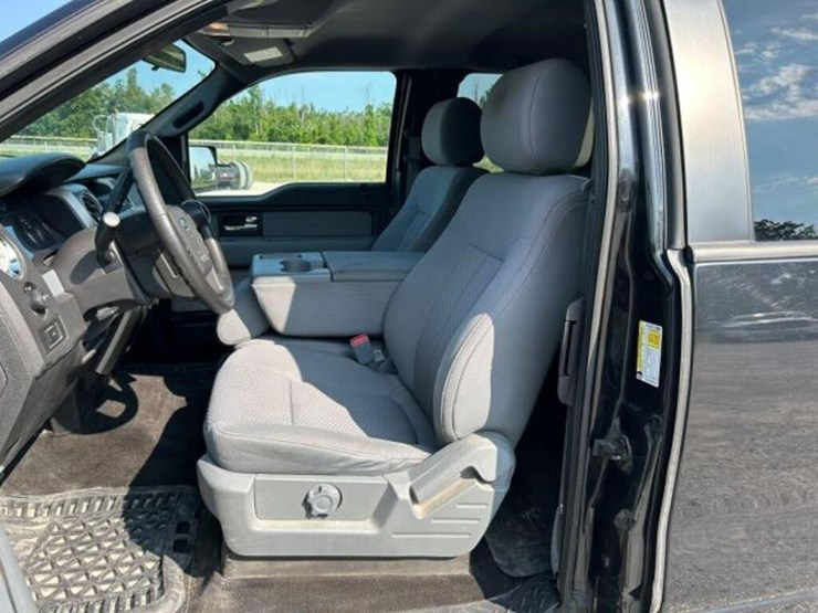 2014-ford-f150-xlt-image-16