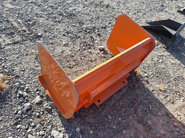 #97-•-36"-mini-skid-steer-snow-pusher-inv#54732-image-8