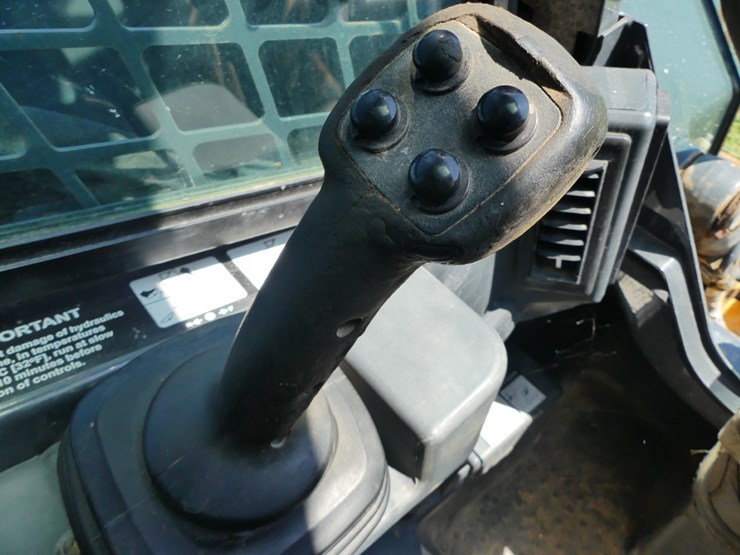 2020-deere-312gr-image-16