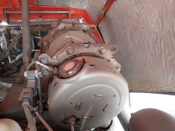 2019-kubota-m4-071-image-51