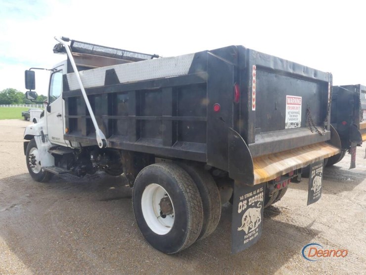 2008-hino-268-image-3