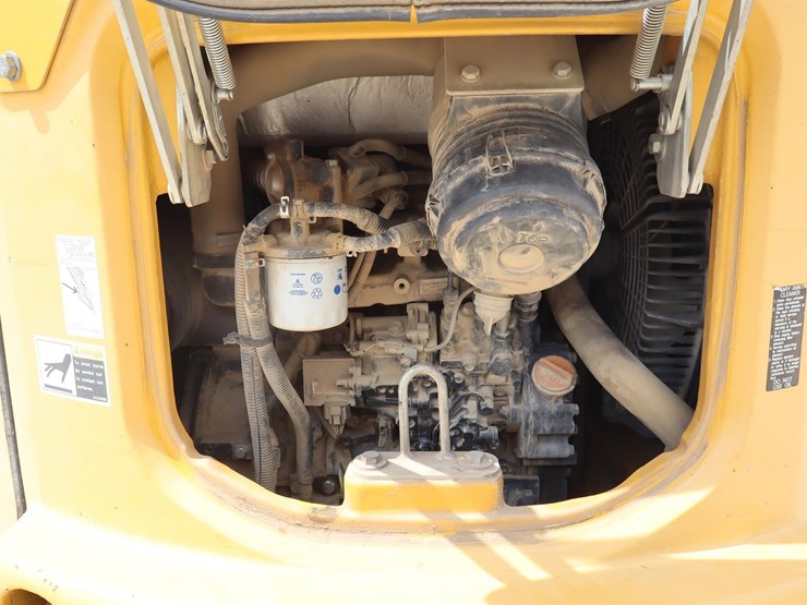 2017-deere-35g-image-13