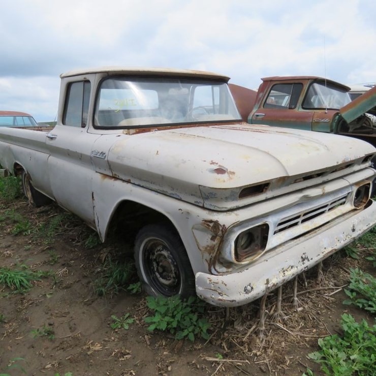 1962 CHEVROLET C10